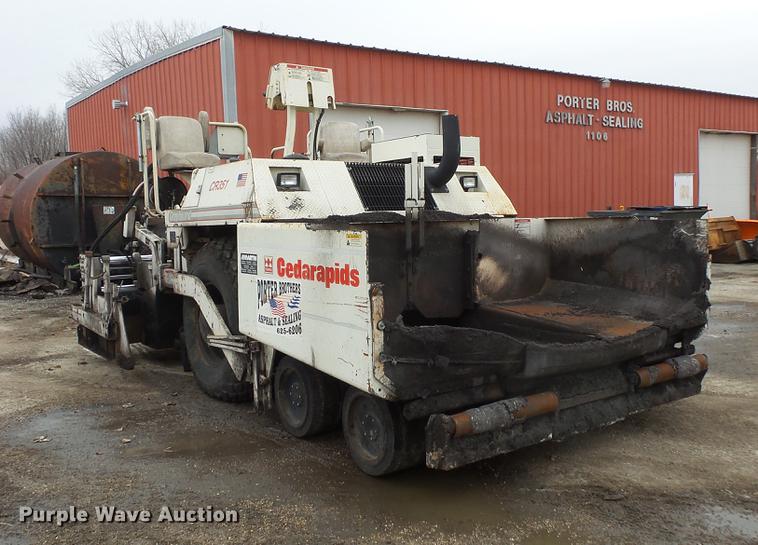 image for item DV9546 2002 Cedarapids CR351 paver