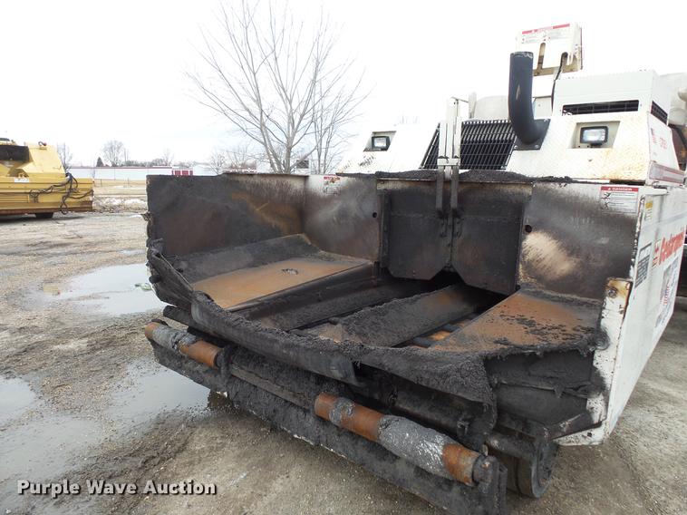 image for item DV9546 2002 Cedarapids CR351 paver