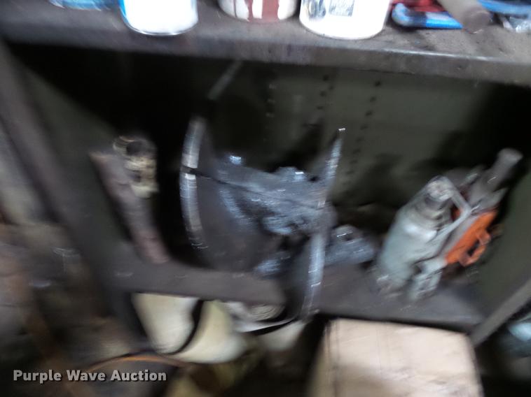 image for item DV9546 2002 Cedarapids CR351 paver