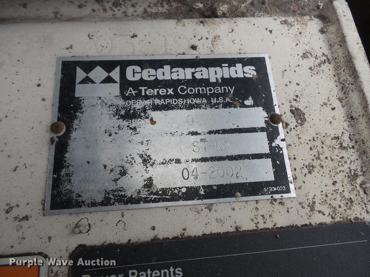 image for item DV9546 2002 Cedarapids CR351 paver