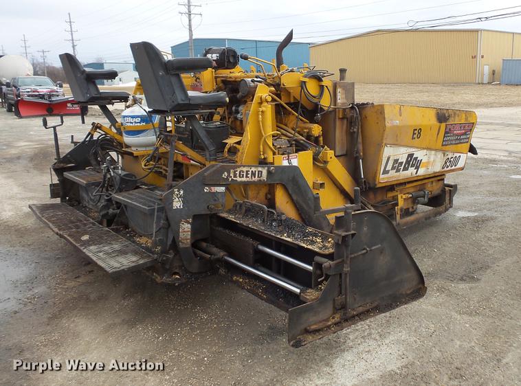 image for item DV9547 1996 Lee Boy L8500T paver