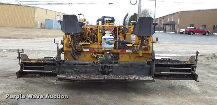 image for item DV9547 1996 Lee Boy L8500T paver