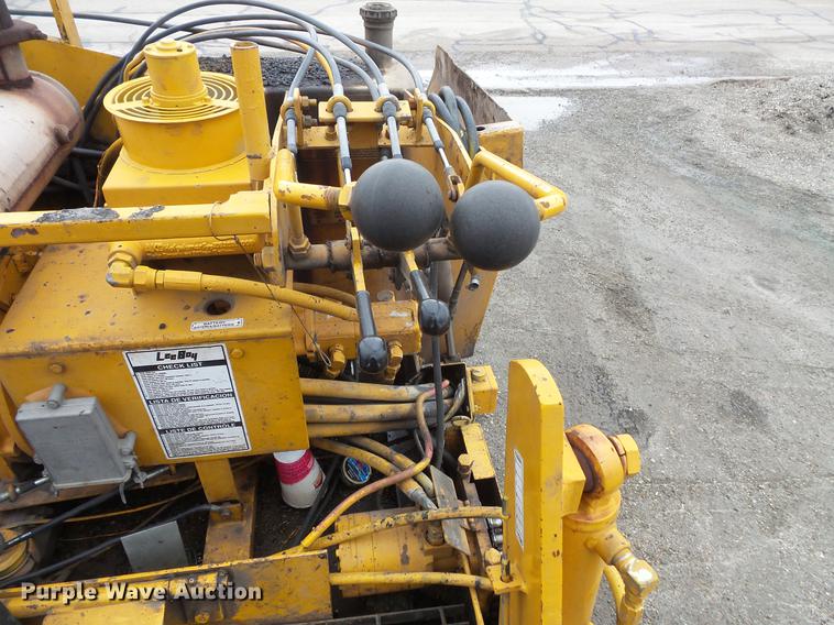 image for item DV9547 1996 Lee Boy L8500T paver