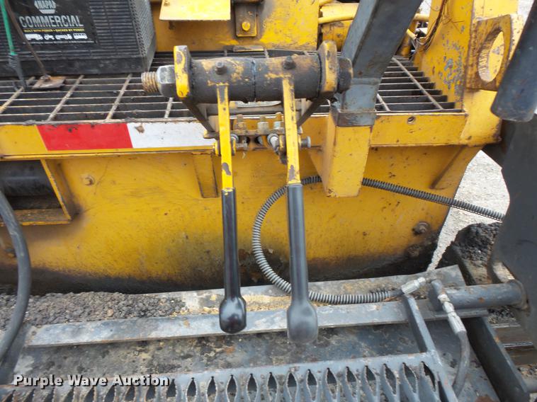 image for item DV9547 1996 Lee Boy L8500T paver