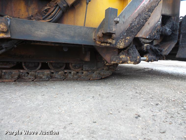 image for item DV9547 1996 Lee Boy L8500T paver