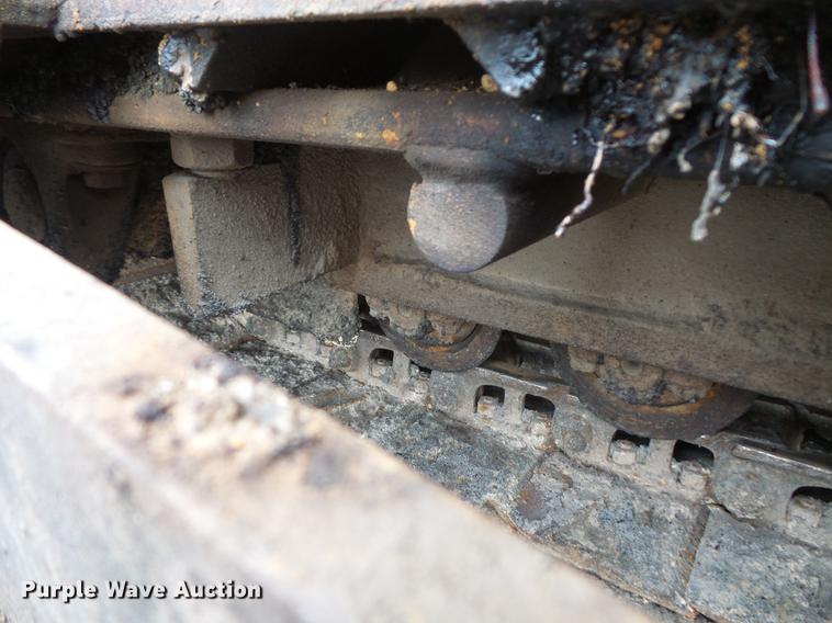 image for item DV9547 1996 Lee Boy L8500T paver