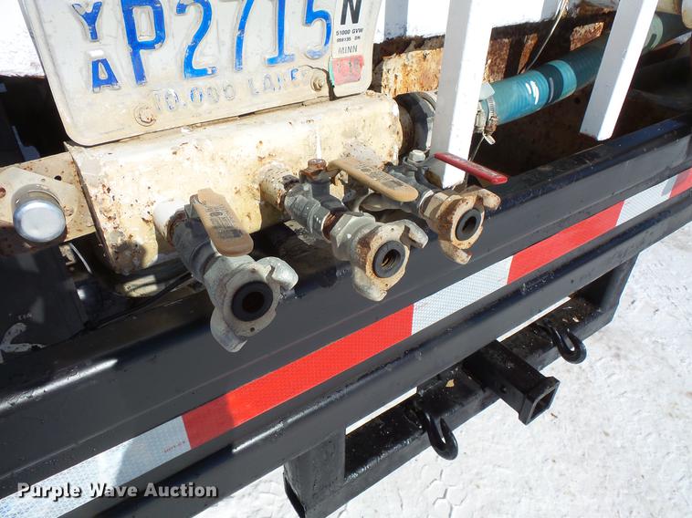 image for item DV9558 1991 Kenworth T800 tank truck