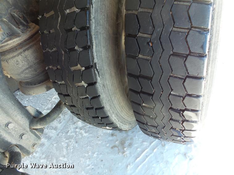 image for item DV9558 1991 Kenworth T800 tank truck