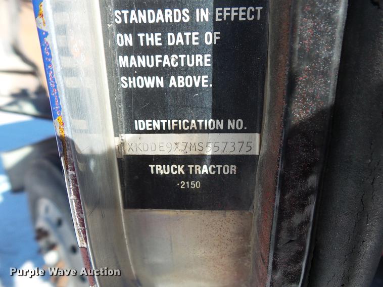 image for item DV9558 1991 Kenworth T800 tank truck