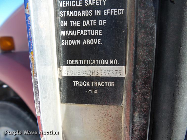 image for item DV9558 1991 Kenworth T800 tank truck