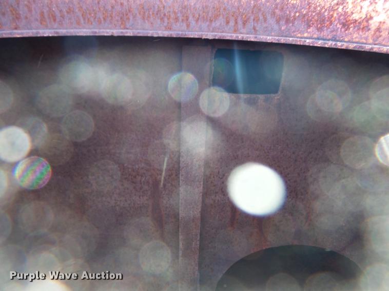 image for item DV9559 1987 International F9379 tank truck