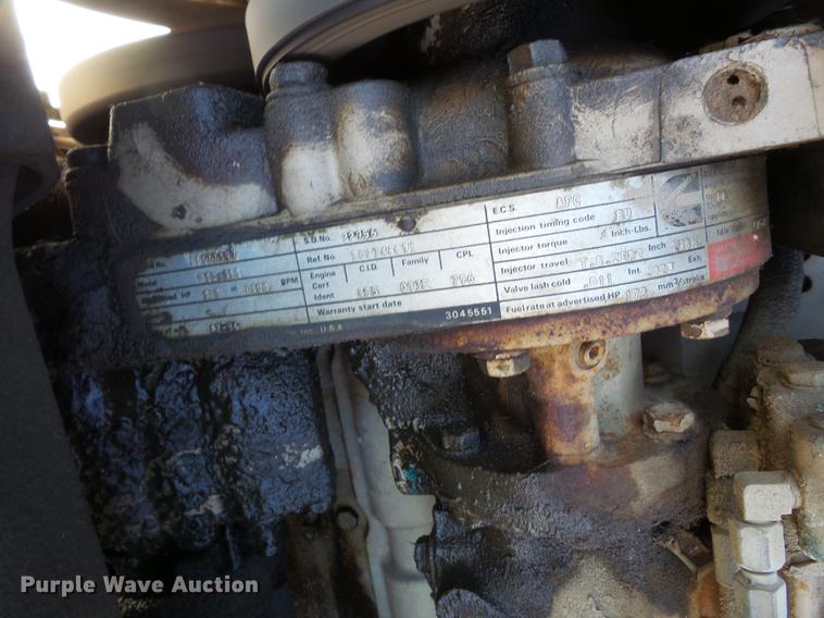 image for item DV9559 1987 International F9379 tank truck