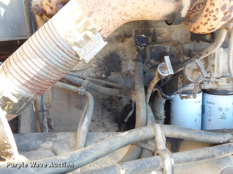 image for item DV9559 1987 International F9379 tank truck