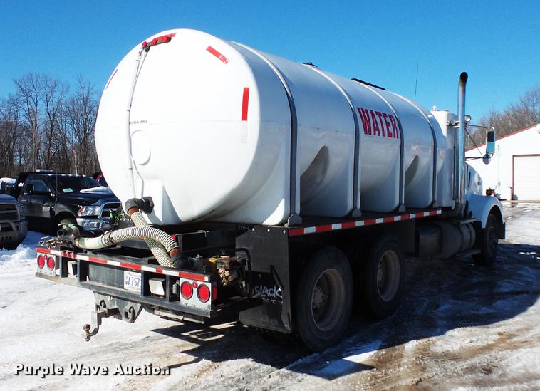 image for item DV9560 1991 Kenworth T800 tank truck