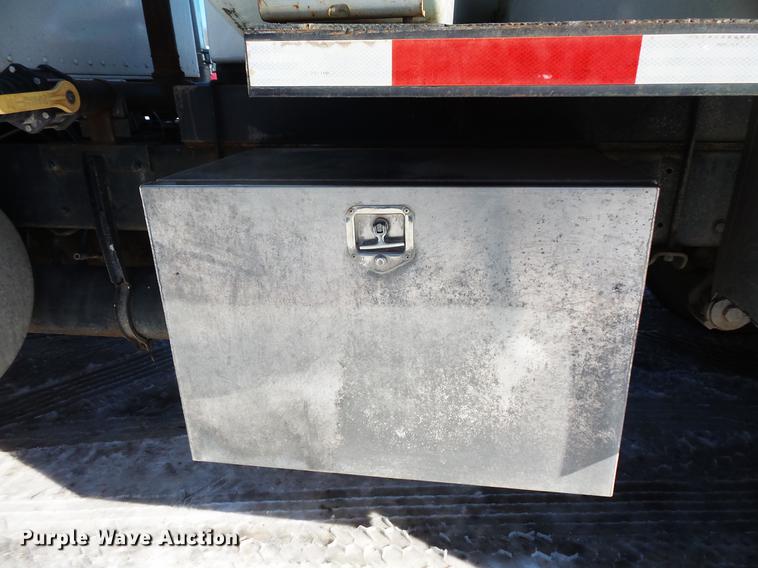 image for item DV9560 1991 Kenworth T800 tank truck