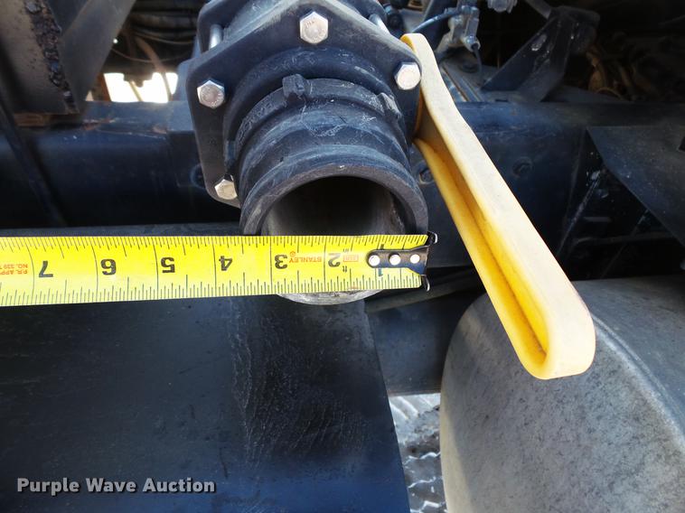 image for item DV9560 1991 Kenworth T800 tank truck