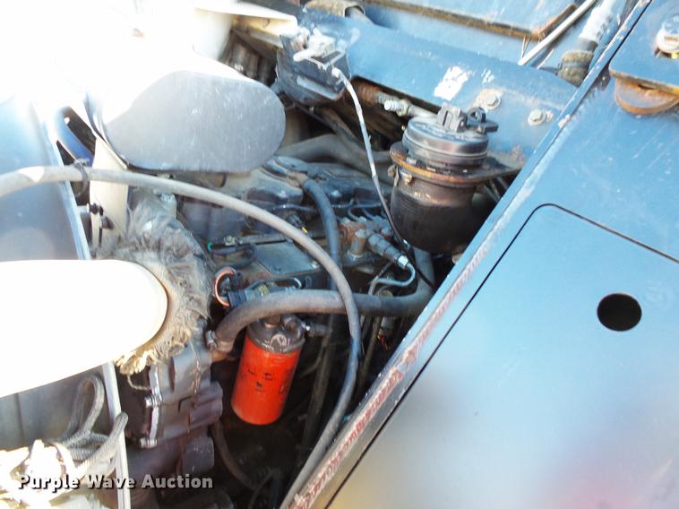 image for item DV9562 2012 Terex PT-100G skid steer