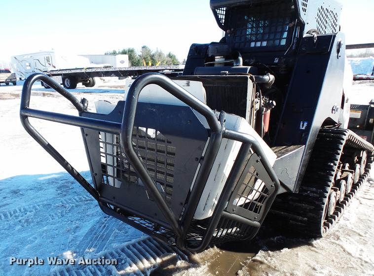 image for item DV9562 2012 Terex PT-100G skid steer