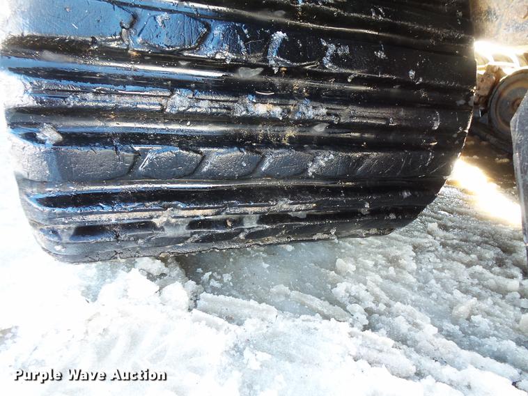 image for item DV9562 2012 Terex PT-100G skid steer