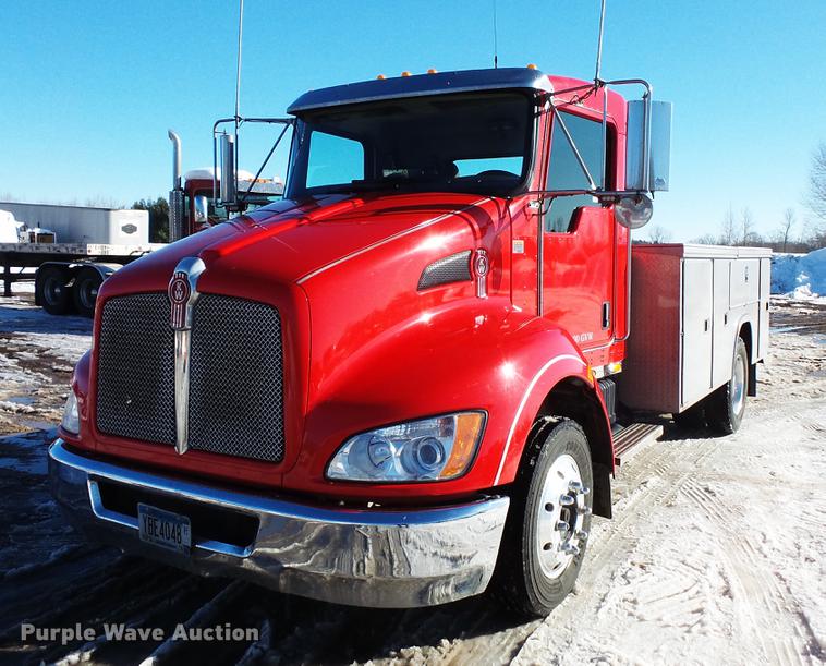 image for item DV9569 2009 Kenworth T3 Series utility truck