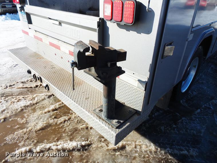 image for item DV9569 2009 Kenworth T3 Series utility truck