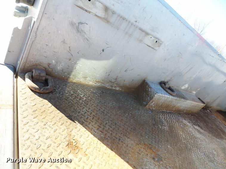 image for item DV9569 2009 Kenworth T3 Series utility truck