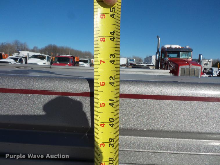 image for item DV9569 2009 Kenworth T3 Series utility truck