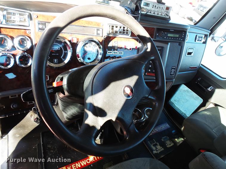 image for item DV9569 2009 Kenworth T3 Series utility truck