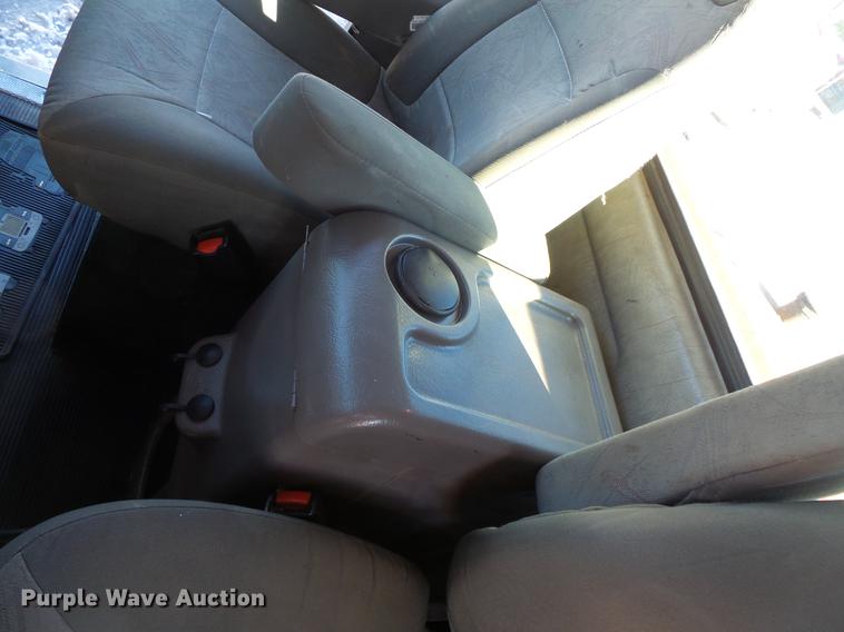 image for item DV9569 2009 Kenworth T3 Series utility truck