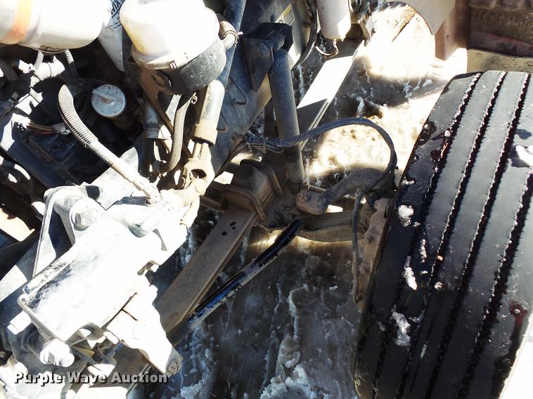 image for item DV9569 2009 Kenworth T3 Series utility truck