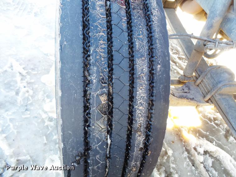 image for item DV9569 2009 Kenworth T3 Series utility truck