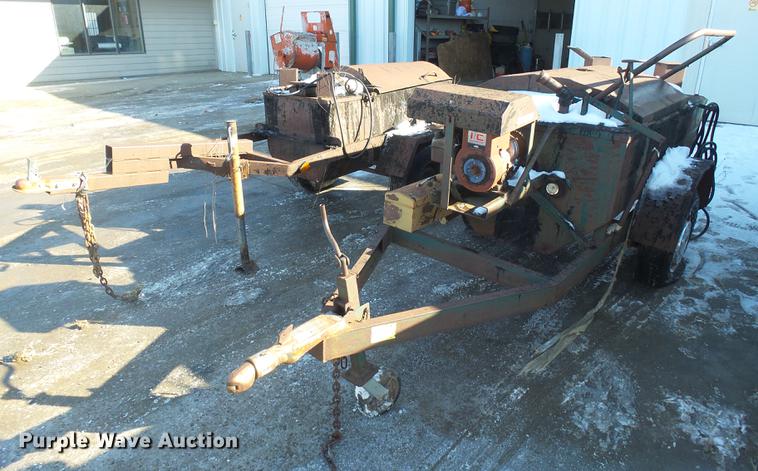 image for item DX9040 (2) asphalt pots