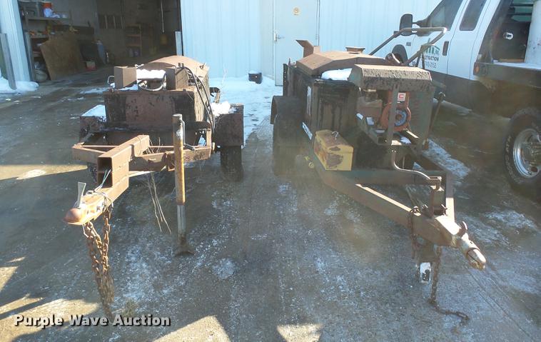 image for item DX9040 (2) asphalt pots