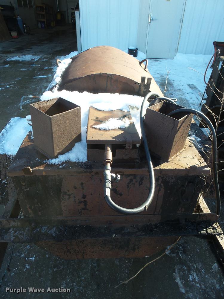 image for item DX9040 (2) asphalt pots