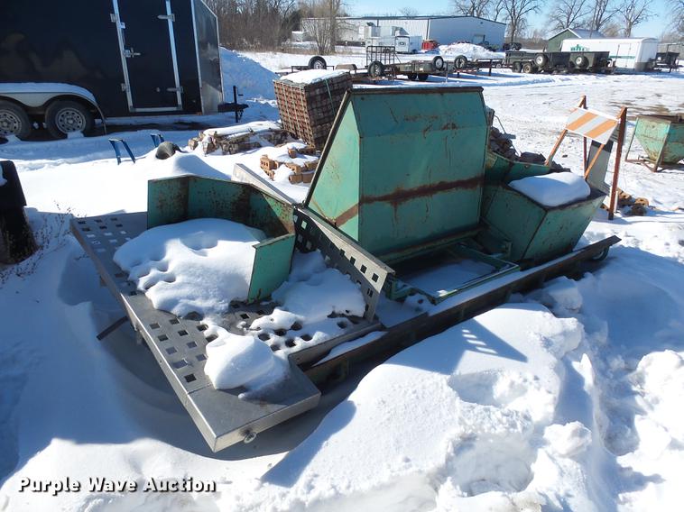 image for item DX9040 (2) asphalt pots