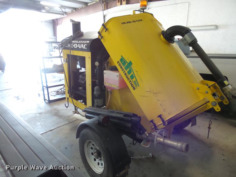image for item DX9045 2005 Hurc-o-vac vac system