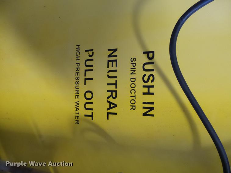 image for item DX9045 2005 Hurc-o-vac vac system