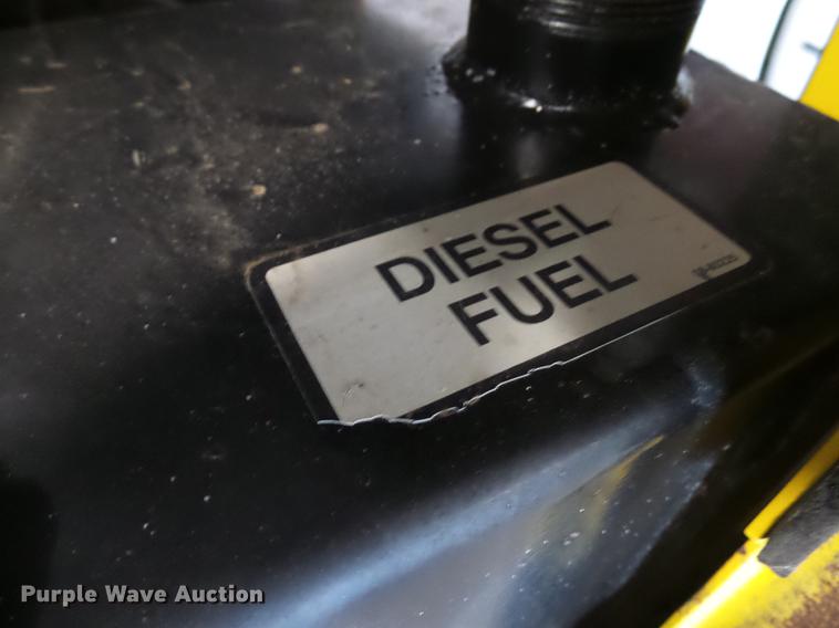 image for item DX9045 2005 Hurc-o-vac vac system