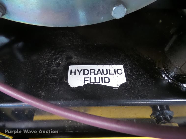 image for item DX9045 2005 Hurc-o-vac vac system