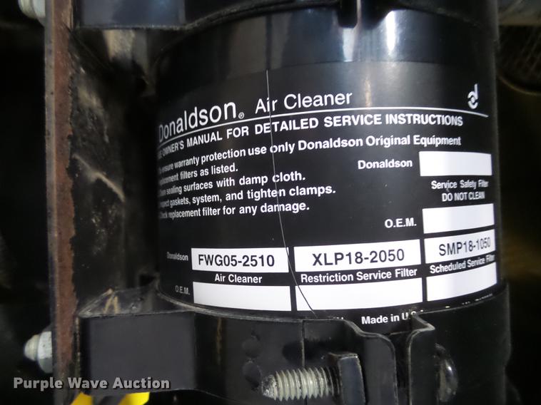 image for item DX9045 2005 Hurc-o-vac vac system