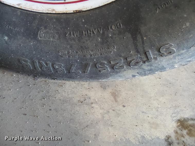 image for item DX9045 2005 Hurc-o-vac vac system