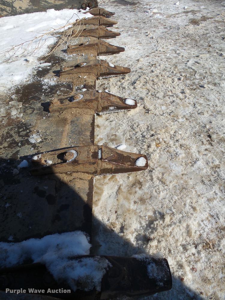 image for item DX9047 2012 Bobcat S770 skid steer