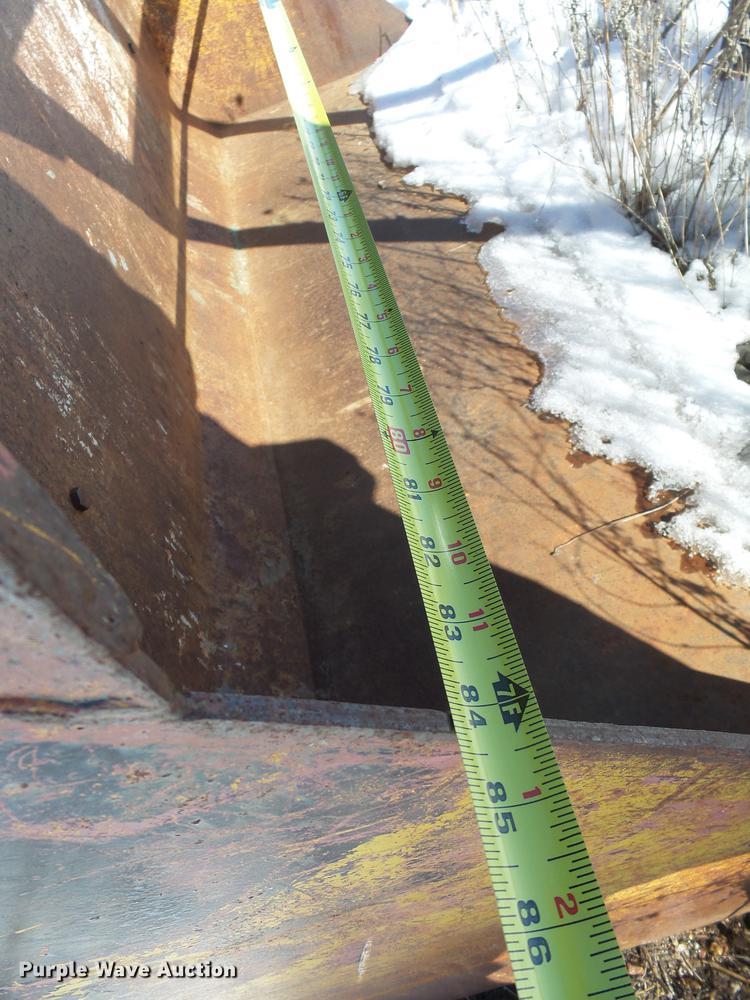 image for item DX9051 Miller loader