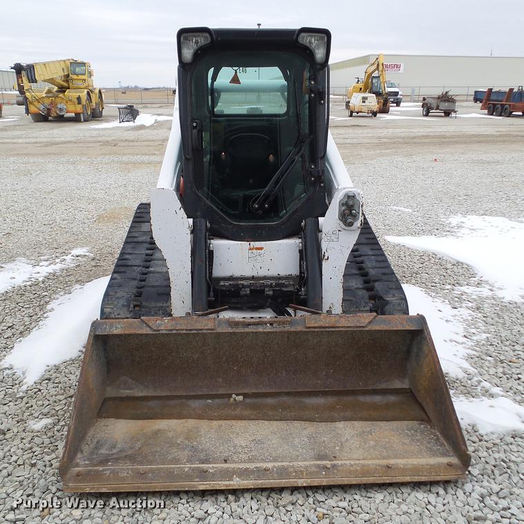 image for item DZ9252 2014 Bobcat T650 skid steer