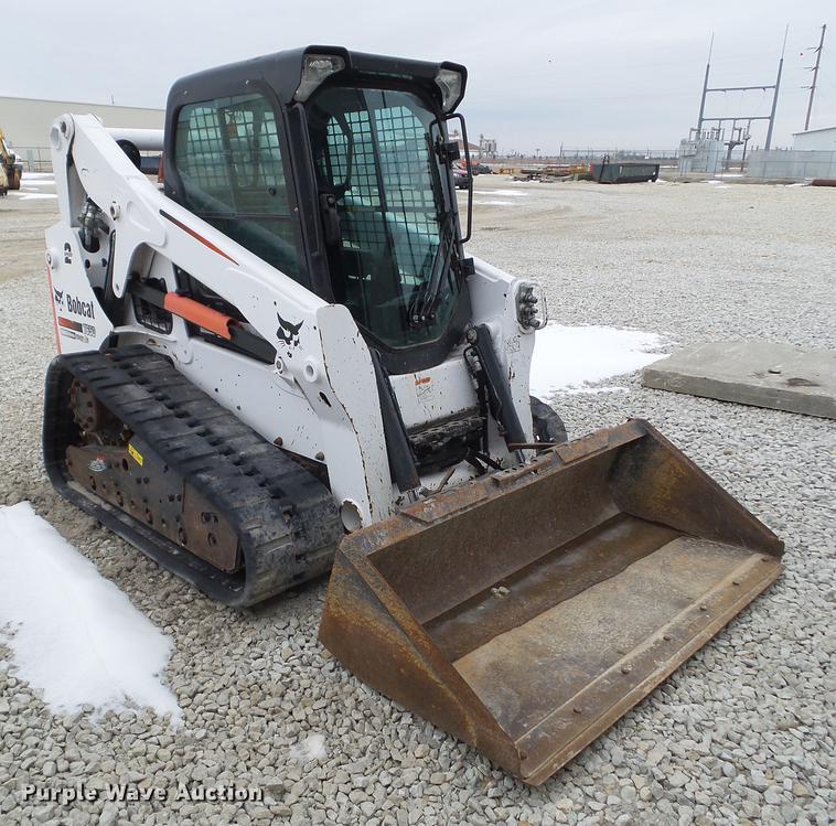 image for item DZ9252 2014 Bobcat T650 skid steer