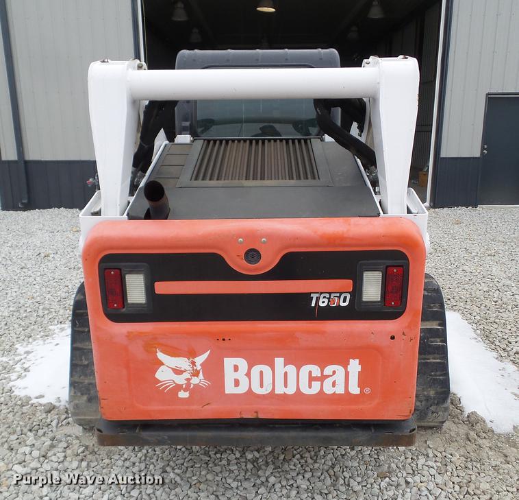 image for item DZ9252 2014 Bobcat T650 skid steer