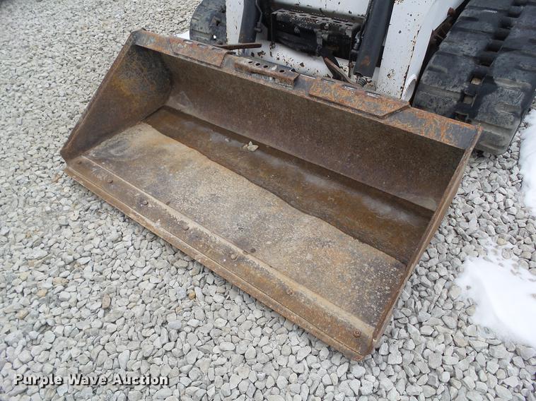 image for item DZ9252 2014 Bobcat T650 skid steer