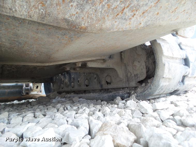 image for item DZ9252 2014 Bobcat T650 skid steer