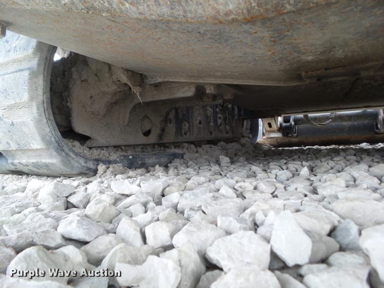 image for item DZ9252 2014 Bobcat T650 skid steer