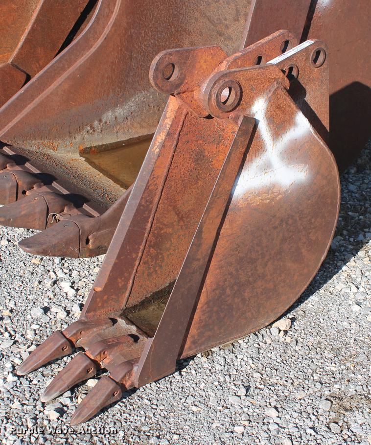 image for item DZ9851 12"W excavator bucket
